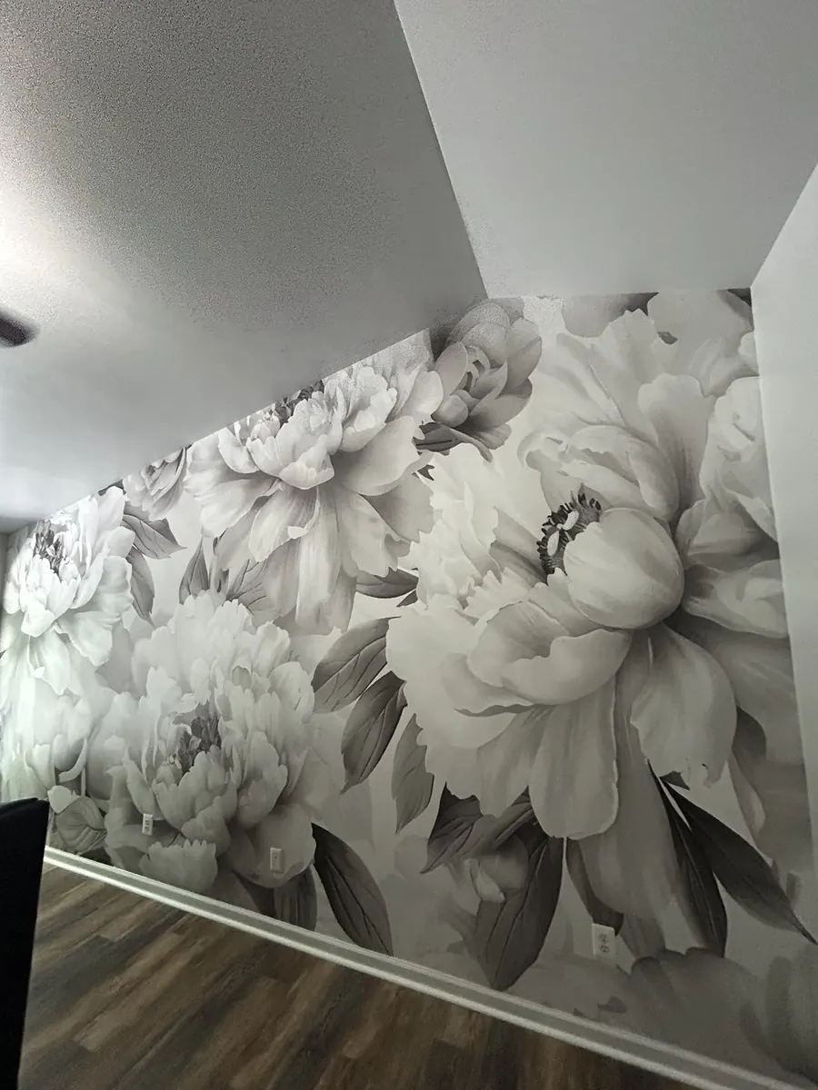 Dramatic oversized peony floral accent mural wallcovering